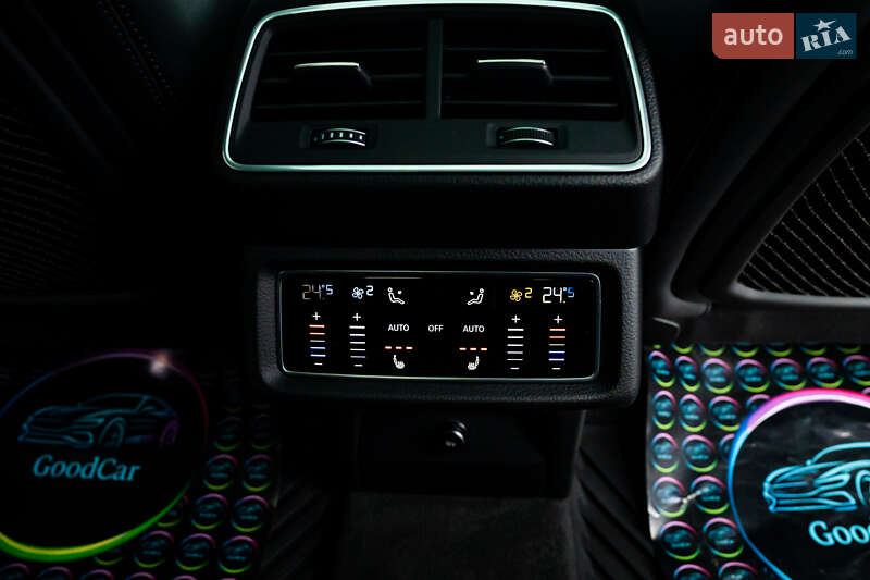 Позашляховик / Кросовер Audi e-tron Sportback 2020 в Луцьку