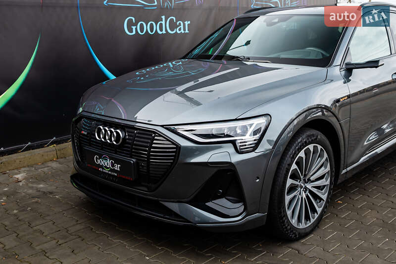 Позашляховик / Кросовер Audi e-tron Sportback 2020 в Луцьку