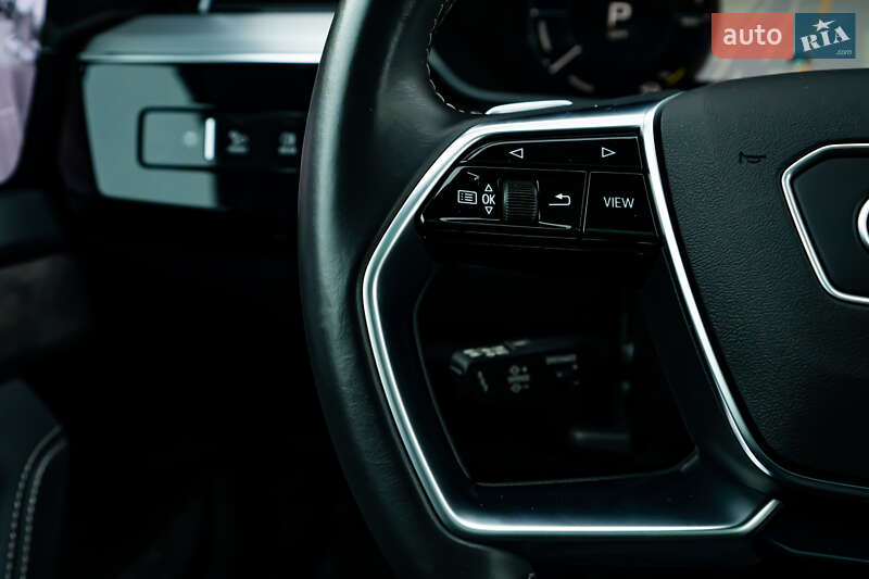 Позашляховик / Кросовер Audi e-tron Sportback 2020 в Луцьку