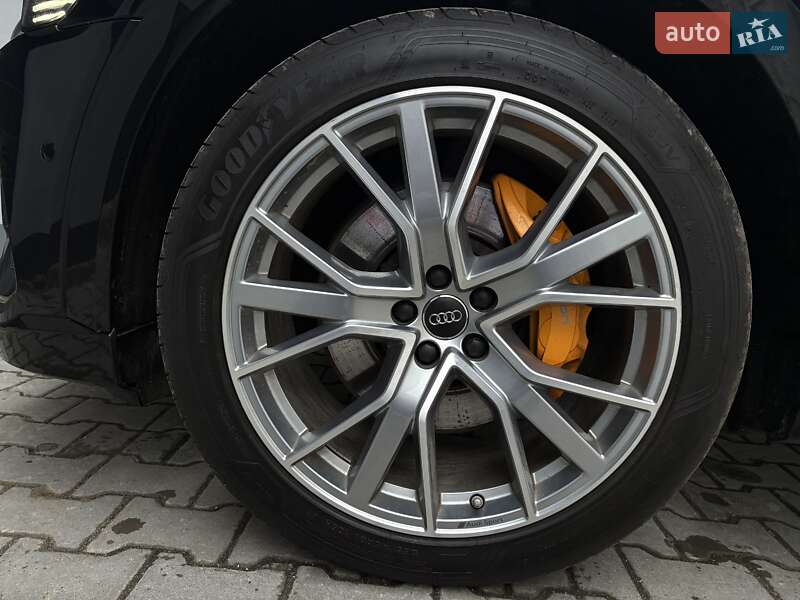 Позашляховик / Кросовер Audi e-tron Sportback 2020 в Тернополі