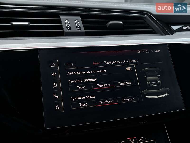 Позашляховик / Кросовер Audi e-tron Sportback 2020 в Тернополі