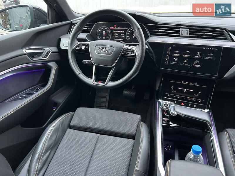 Внедорожник / Кроссовер Audi e-tron Sportback 2022 в Киеве фото 17 Внедорожник / Кроссовер Audi e-tron Sportback 2022 в Киеве