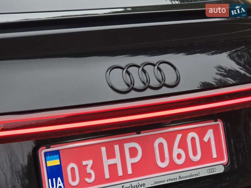 Позашляховик / Кросовер Audi e-tron Sportback 2022 в Ковелі