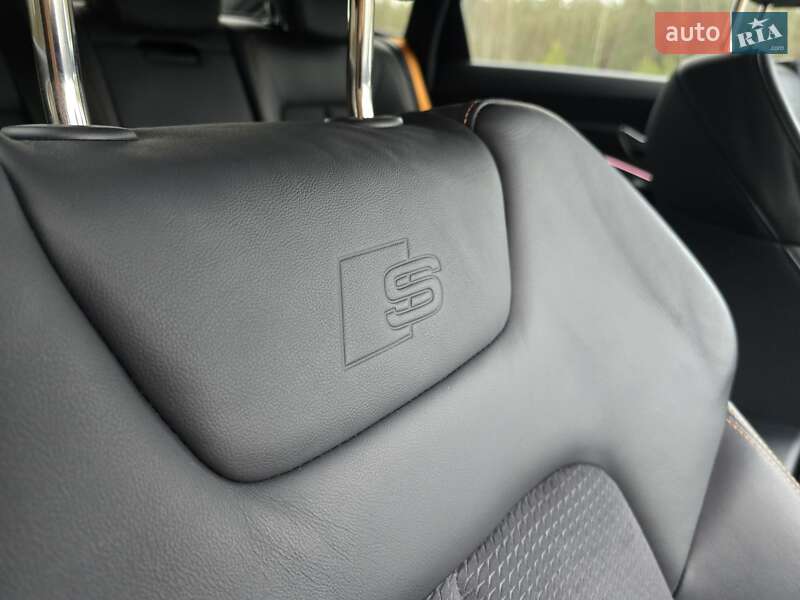 Позашляховик / Кросовер Audi e-tron Sportback 2022 в Ковелі