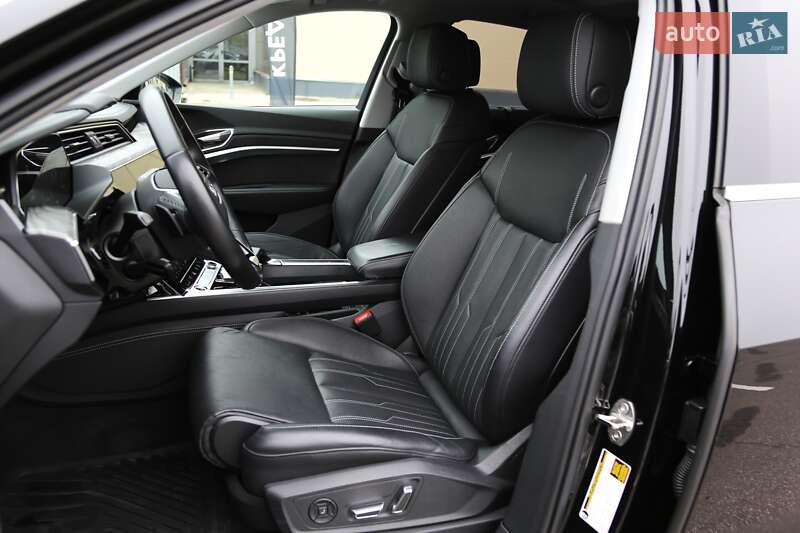 Позашляховик / Кросовер Audi e-tron Sportback 2022 в Києві фото 9 Позашляховик / Кросовер Audi e-tron Sportback 2022 в Києві