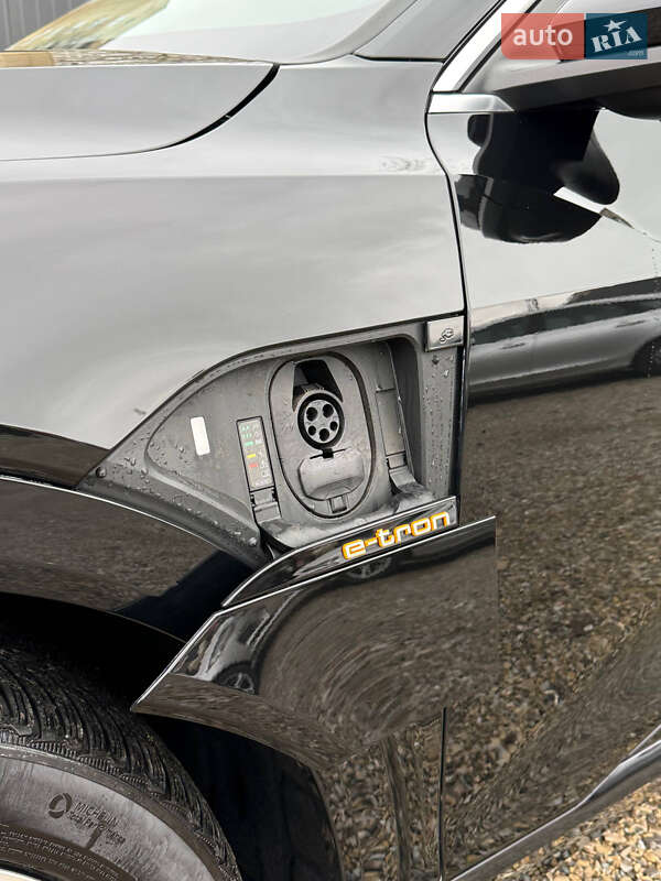 Позашляховик / Кросовер Audi e-tron Sportback 2020 в Івано-Франківську фото 16 Позашляховик / Кросовер Audi e-tron Sportback 2020 в Івано-Франківську