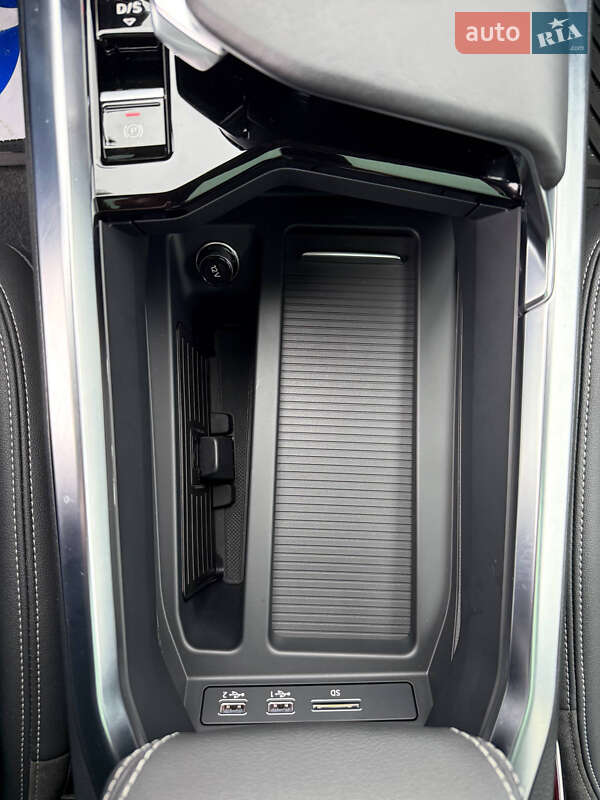 Позашляховик / Кросовер Audi e-tron Sportback 2020 в Івано-Франківську фото 31 Позашляховик / Кросовер Audi e-tron Sportback 2020 в Івано-Франківську