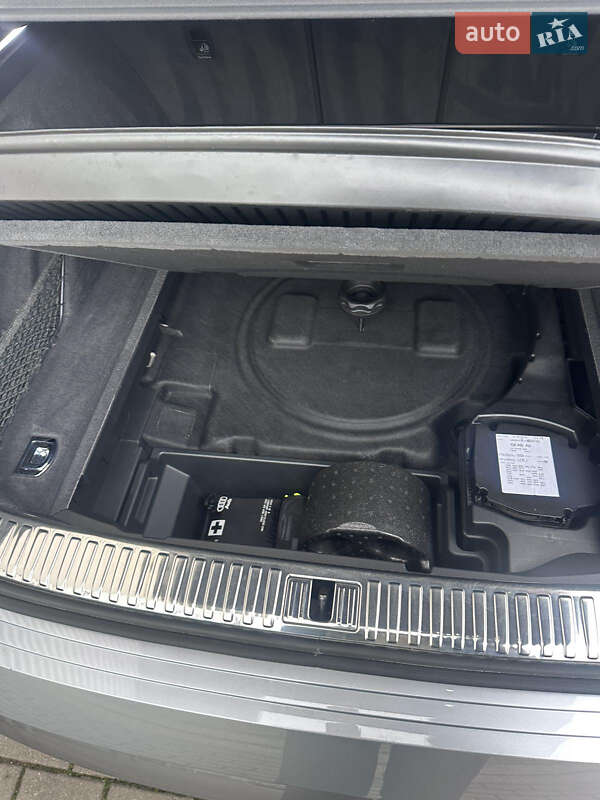 Внедорожник / Кроссовер Audi e-tron Sportback 2020 в Ковеле фото 28 Внедорожник / Кроссовер Audi e-tron Sportback 2020 в Ковеле