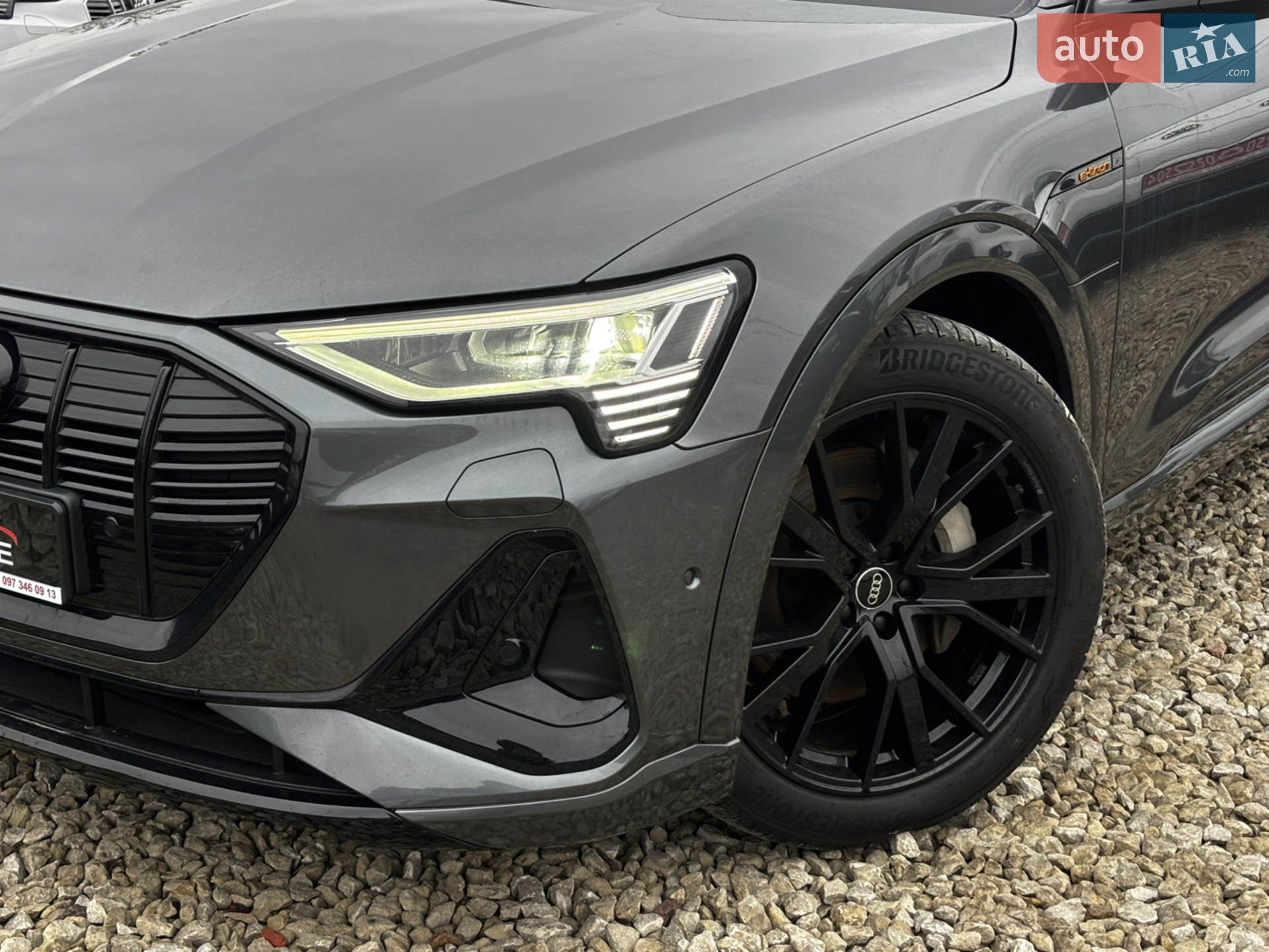 2022 Audi e-tron Sportback - мініатюра 8