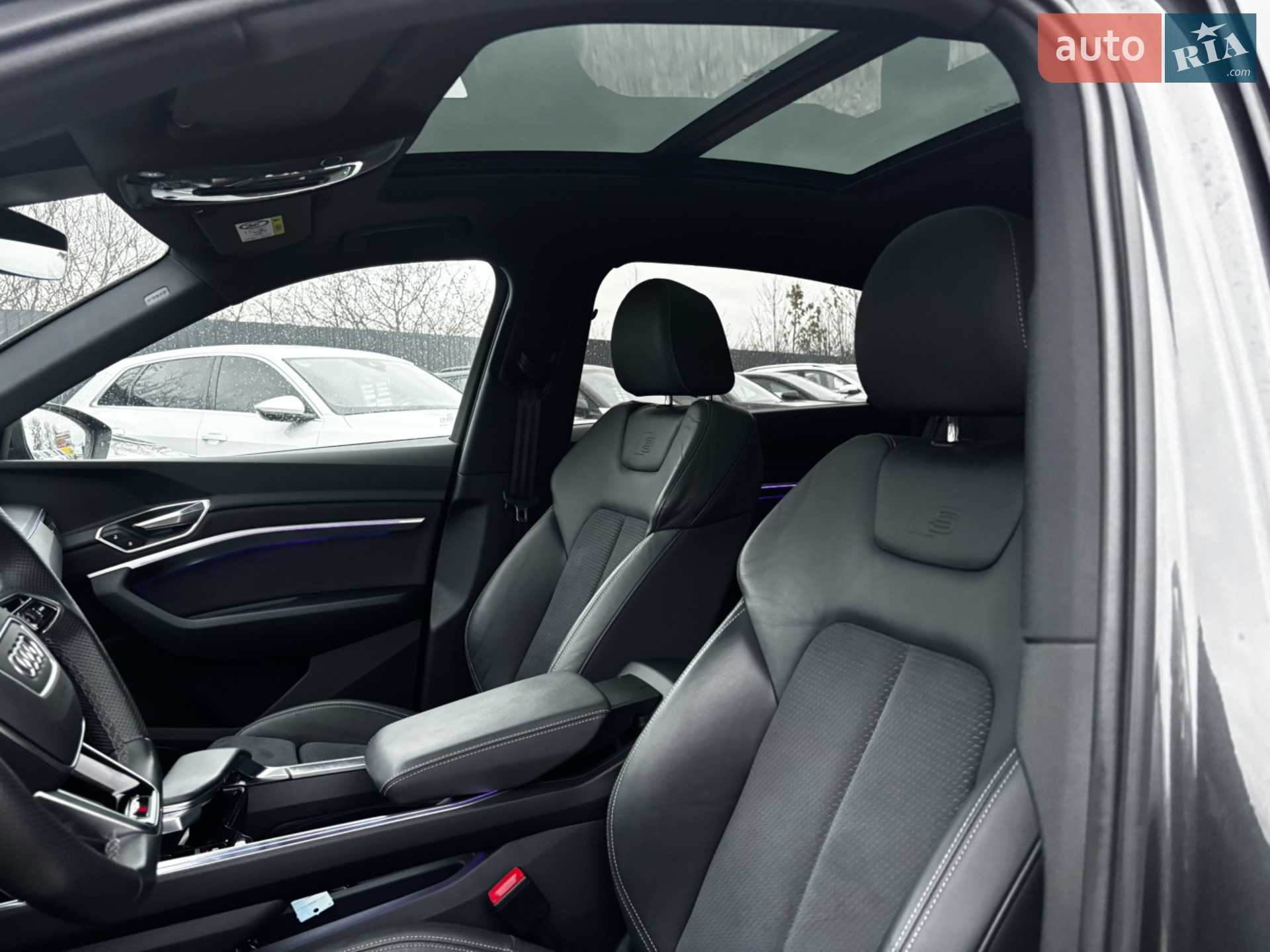 2022 Audi e-tron Sportback - мініатюра 26