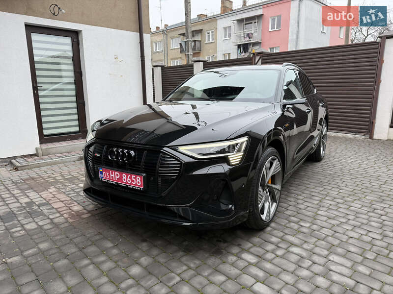 Позашляховик / Кросовер Audi e-tron Sportback 2022 в Луцьку