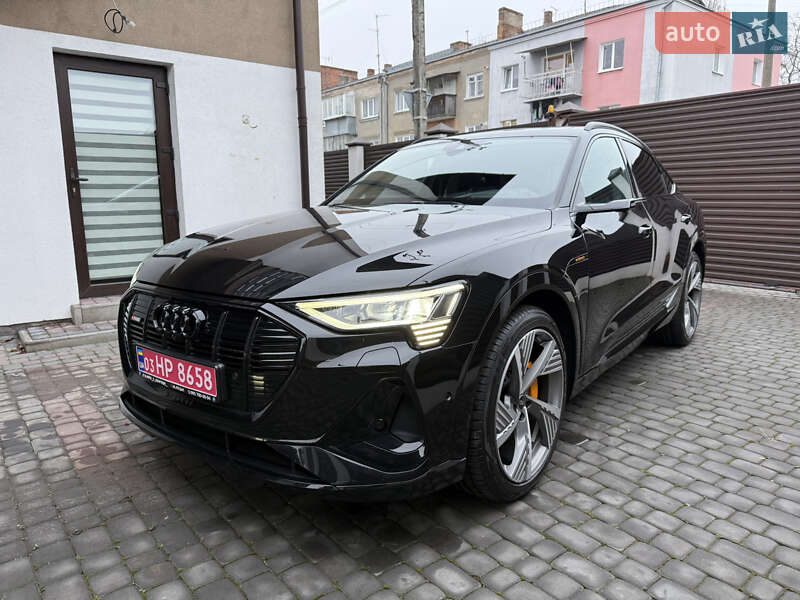 Позашляховик / Кросовер Audi e-tron Sportback 2022 в Луцьку