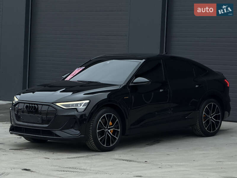 Внедорожник / Кроссовер Audi e-tron Sportback 2021 в Дубно