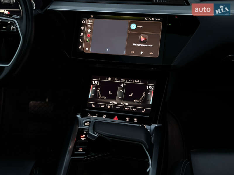 Внедорожник / Кроссовер Audi e-tron Sportback 2021 в Дубно