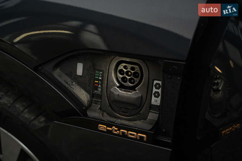 Внедорожник / Кроссовер Audi e-tron Sportback 2022 в Черновцах