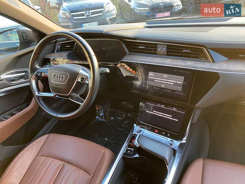 Внедорожник / Кроссовер Audi e-tron Sportback 2021 в Львове