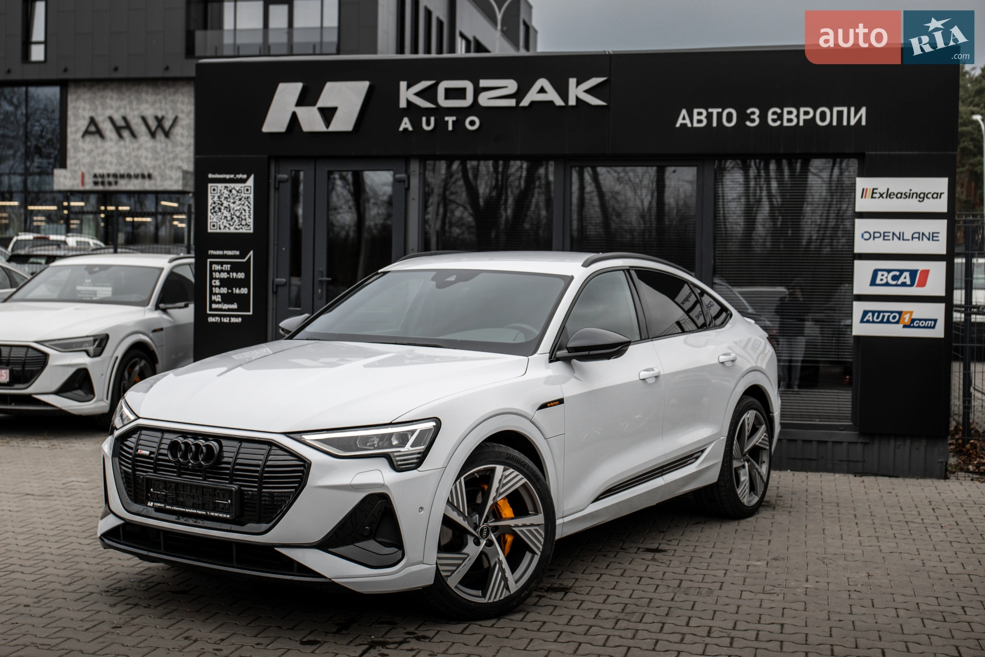 2022 Audi e-tron Sportback - фото 1