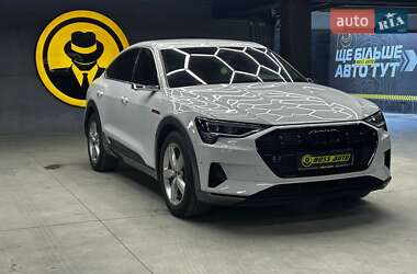 Позашляховик / Кросовер Audi e-tron Sportback 2020 в Чернівцях