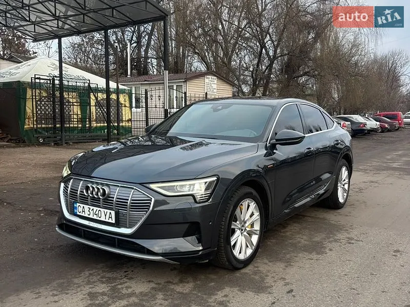 Audi e-tron Sportback 2020 VIN WAUZZZGE1LB029452 фото оголошення 30 з 50