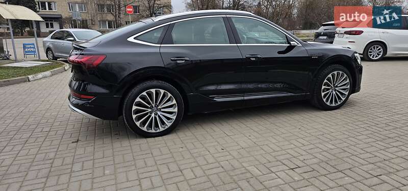 Позашляховик / Кросовер Audi e-tron Sportback 2020 в Тернополі