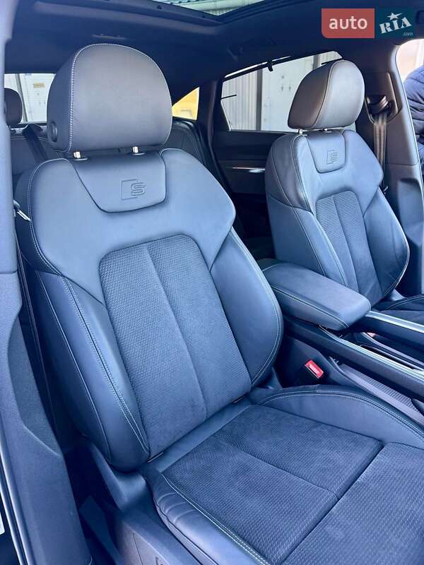 Внедорожник / Кроссовер Audi e-tron Sportback 2021 в Киеве