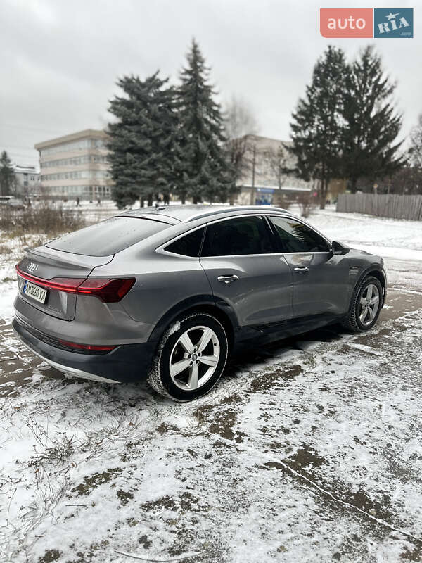 Внедорожник / Кроссовер Audi e-tron Sportback 2020 в Житомире