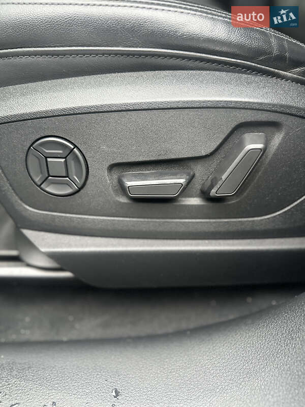 Внедорожник / Кроссовер Audi e-tron Sportback 2020 в Житомире