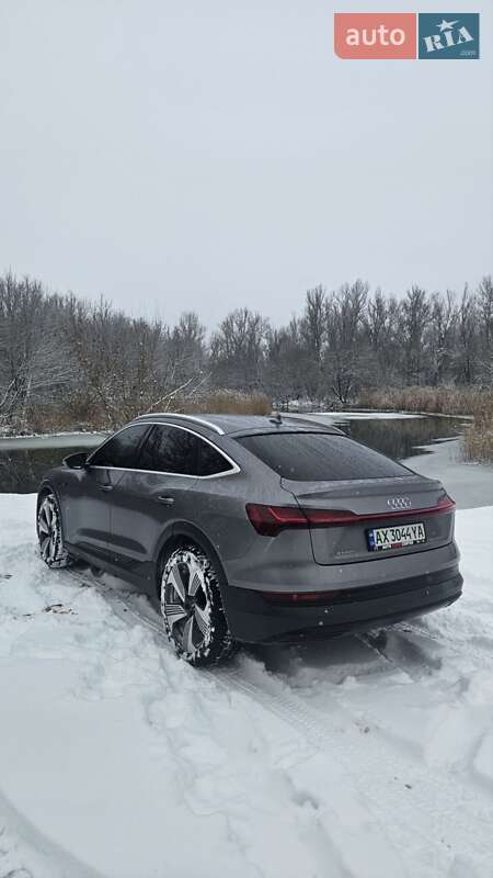 Внедорожник / Кроссовер Audi e-tron Sportback 2021 в Харькове