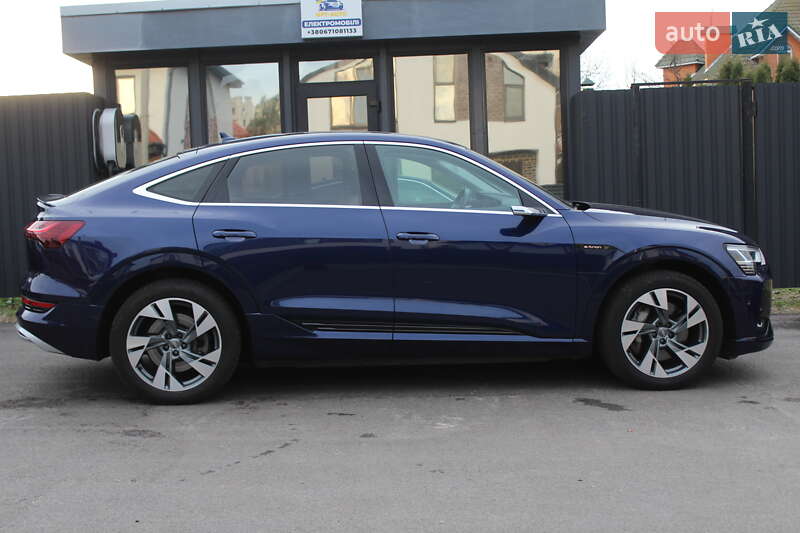 Внедорожник / Кроссовер Audi e-tron Sportback 2020 в Киеве