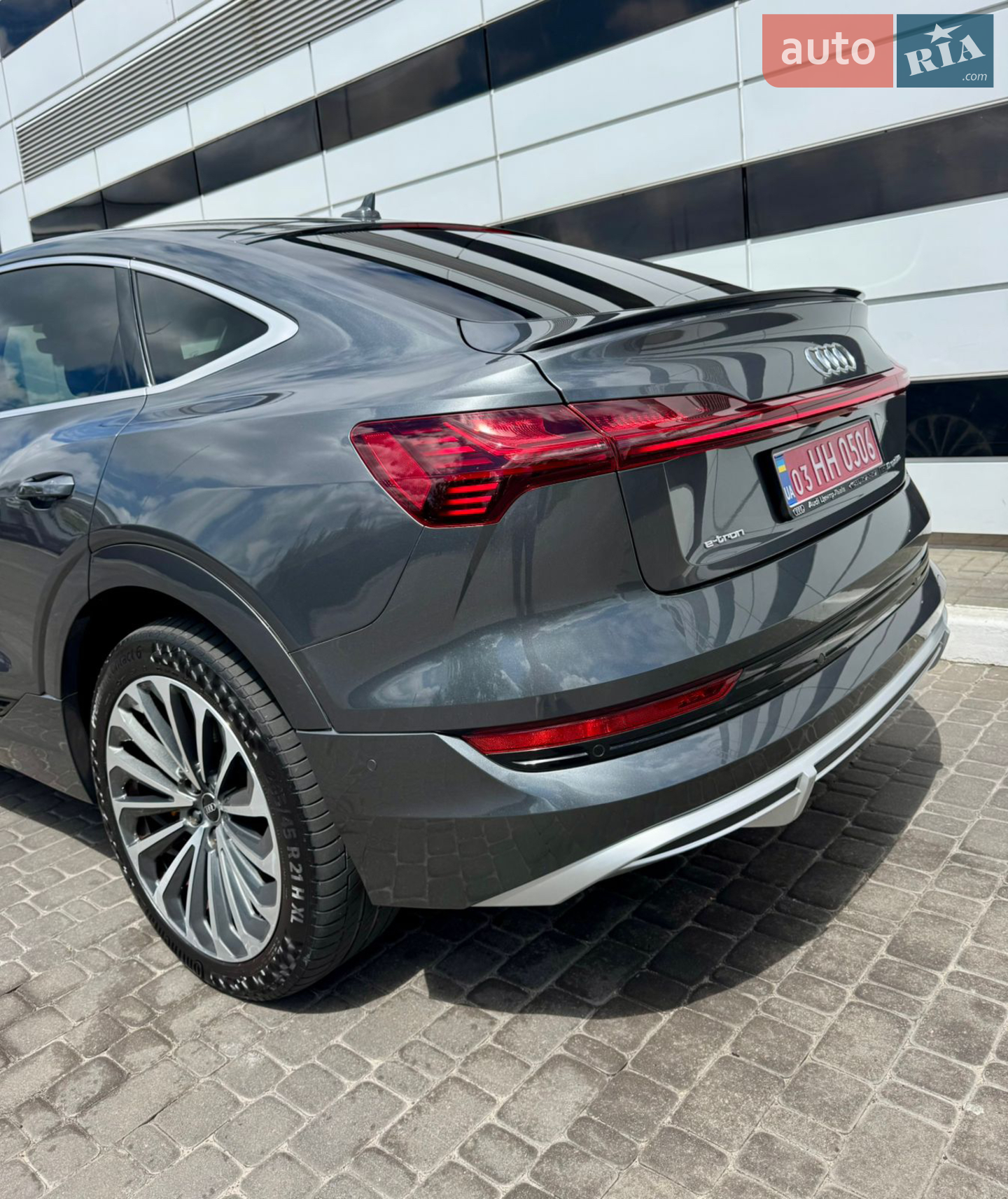 2021 Audi e-tron Sportback - мініатюра 18