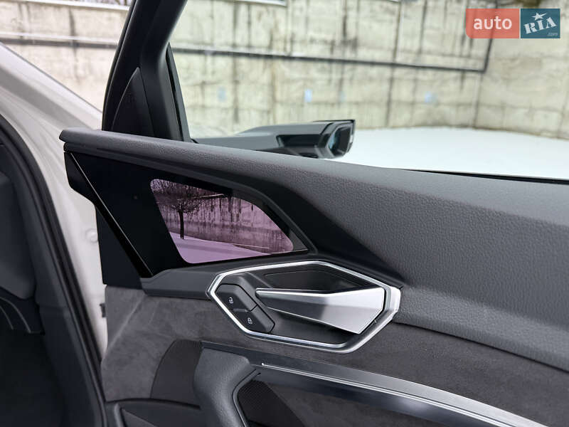 Внедорожник / Кроссовер Audi e-tron Sportback 2020 в Ровно фото 49 Внедорожник / Кроссовер Audi e-tron Sportback 2020 в Ровно