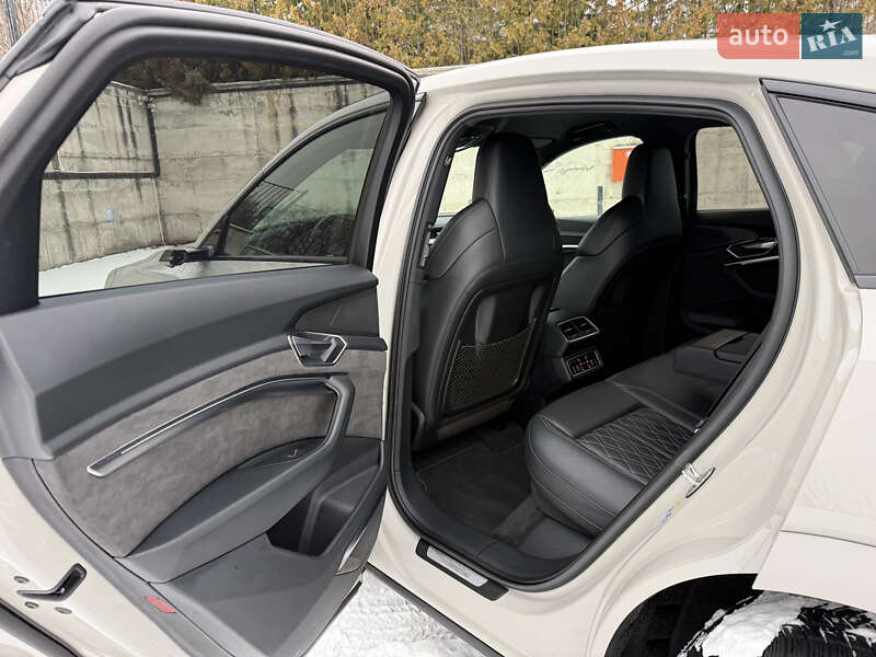 Внедорожник / Кроссовер Audi e-tron Sportback 2020 в Ровно фото 66 Внедорожник / Кроссовер Audi e-tron Sportback 2020 в Ровно