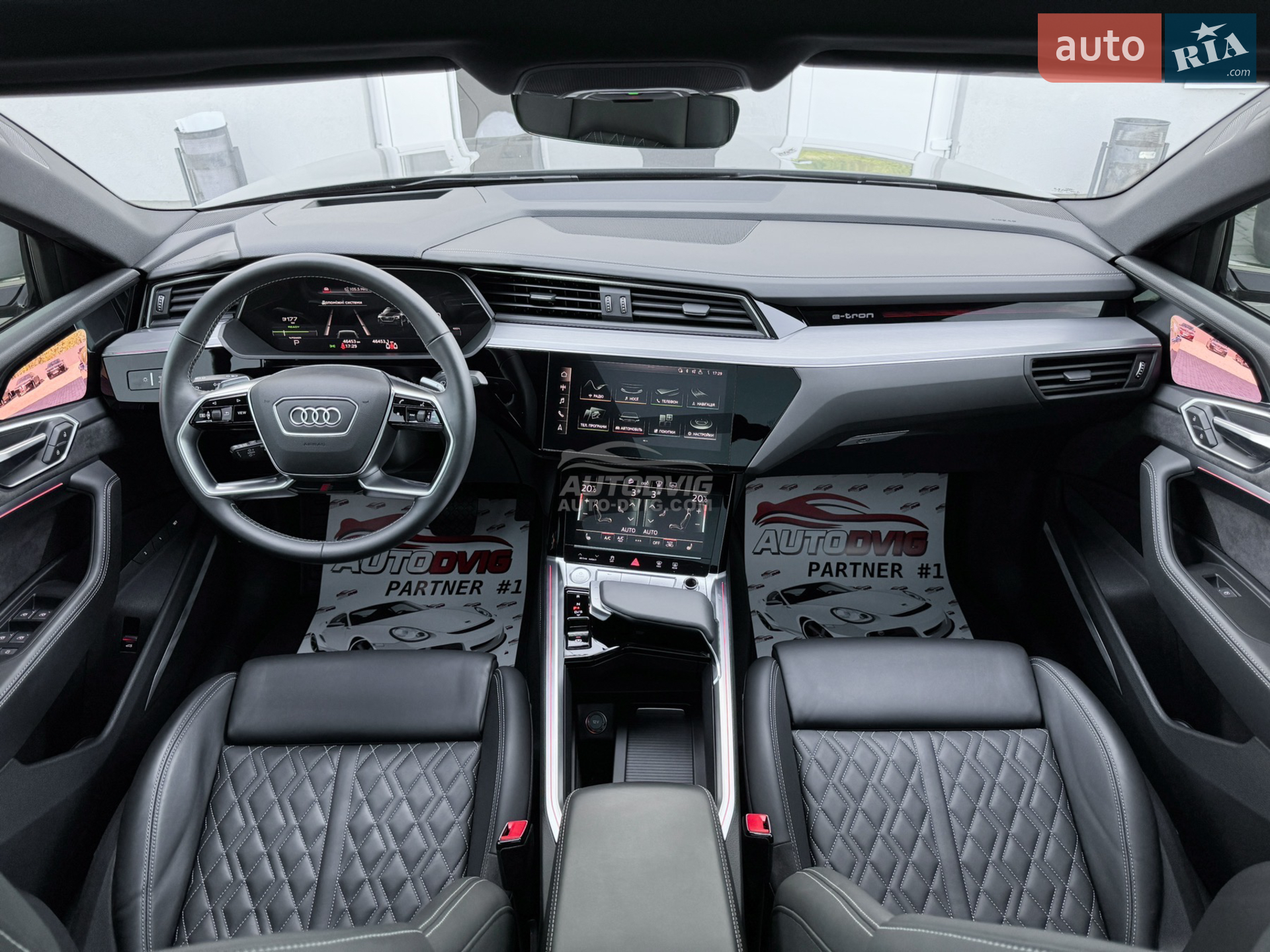 2020 Audi e-tron Sportback - мініатюра 4