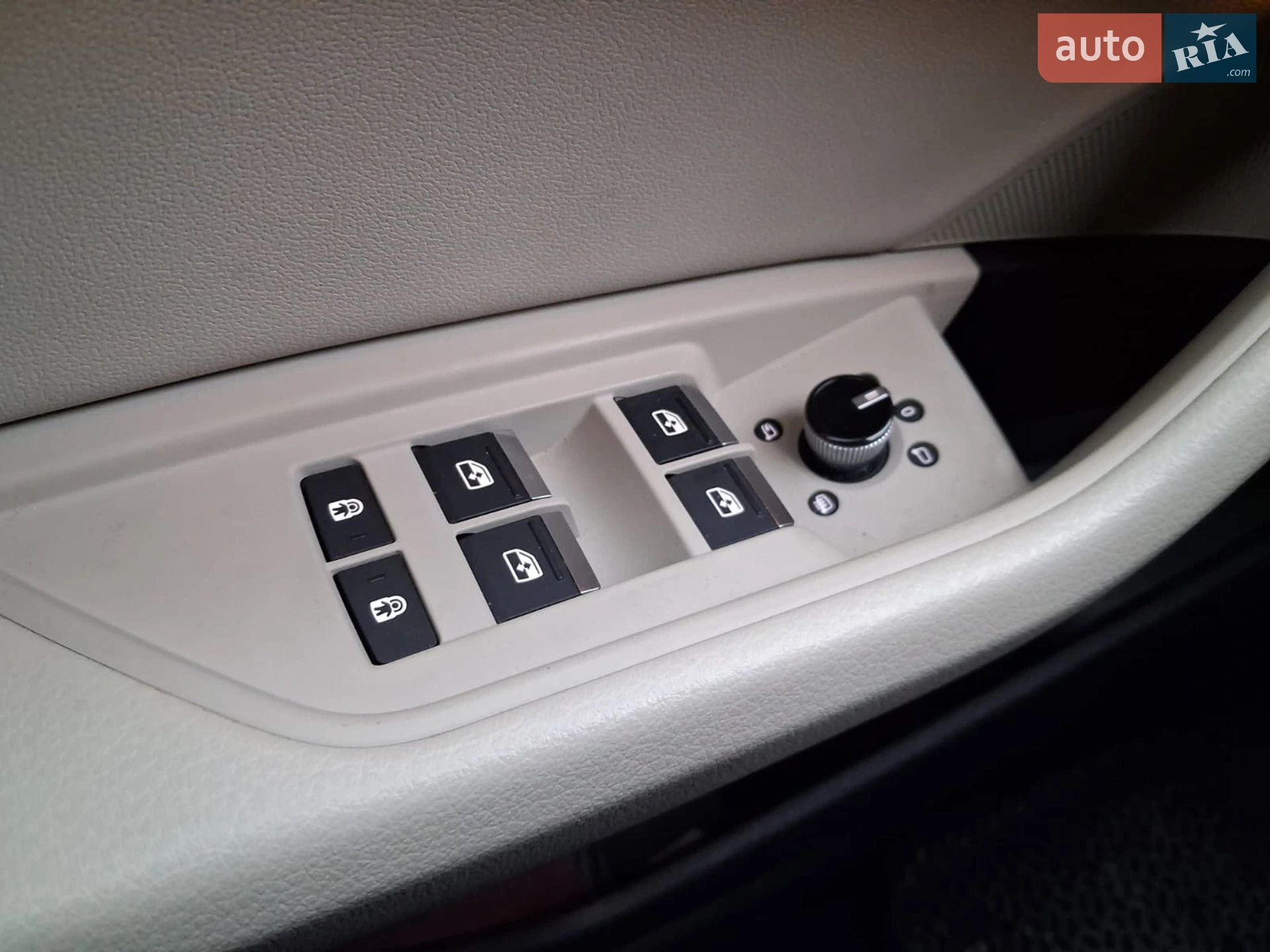 2020 Audi e-tron Sportback - мініатюра 34