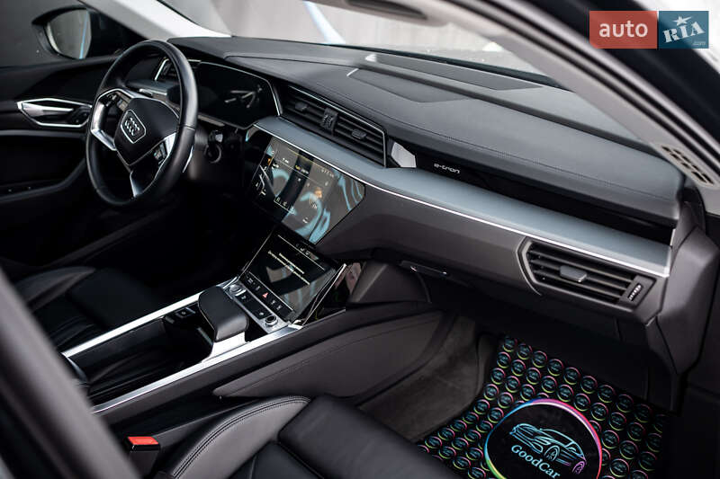 Внедорожник / Кроссовер Audi e-tron Sportback 2020 в Луцке