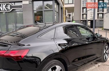 Внедорожник / Кроссовер Audi e-tron Sportback 2021 в Львове
