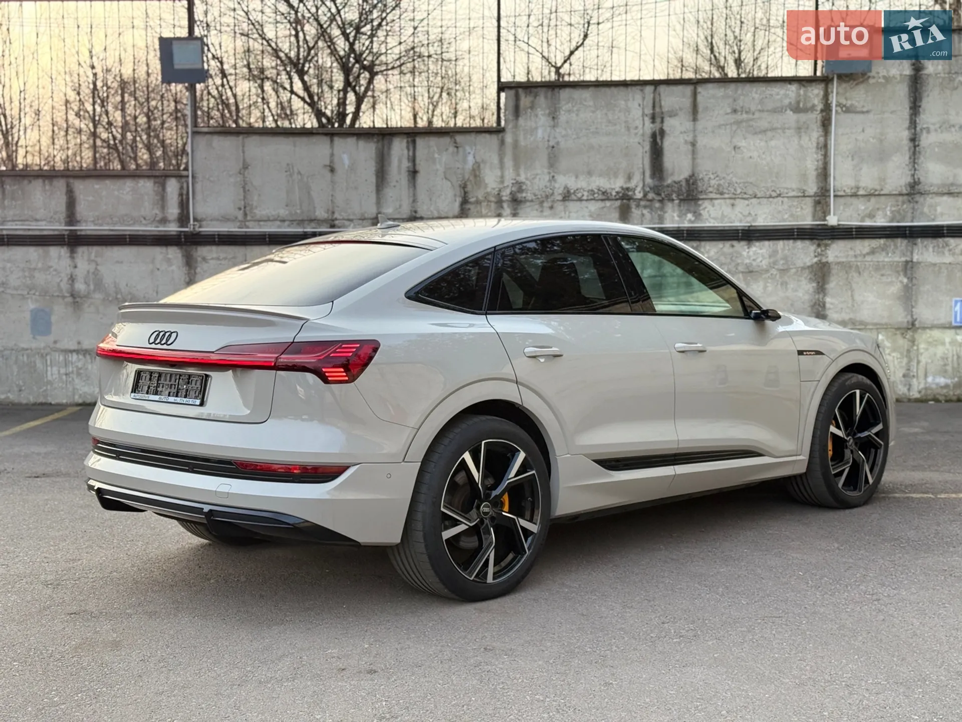 2020 Audi e-tron Sportback - мініатюра 26