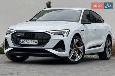 Позашляховик / Кросовер Audi e-tron Sportback 2022 в Луцьку