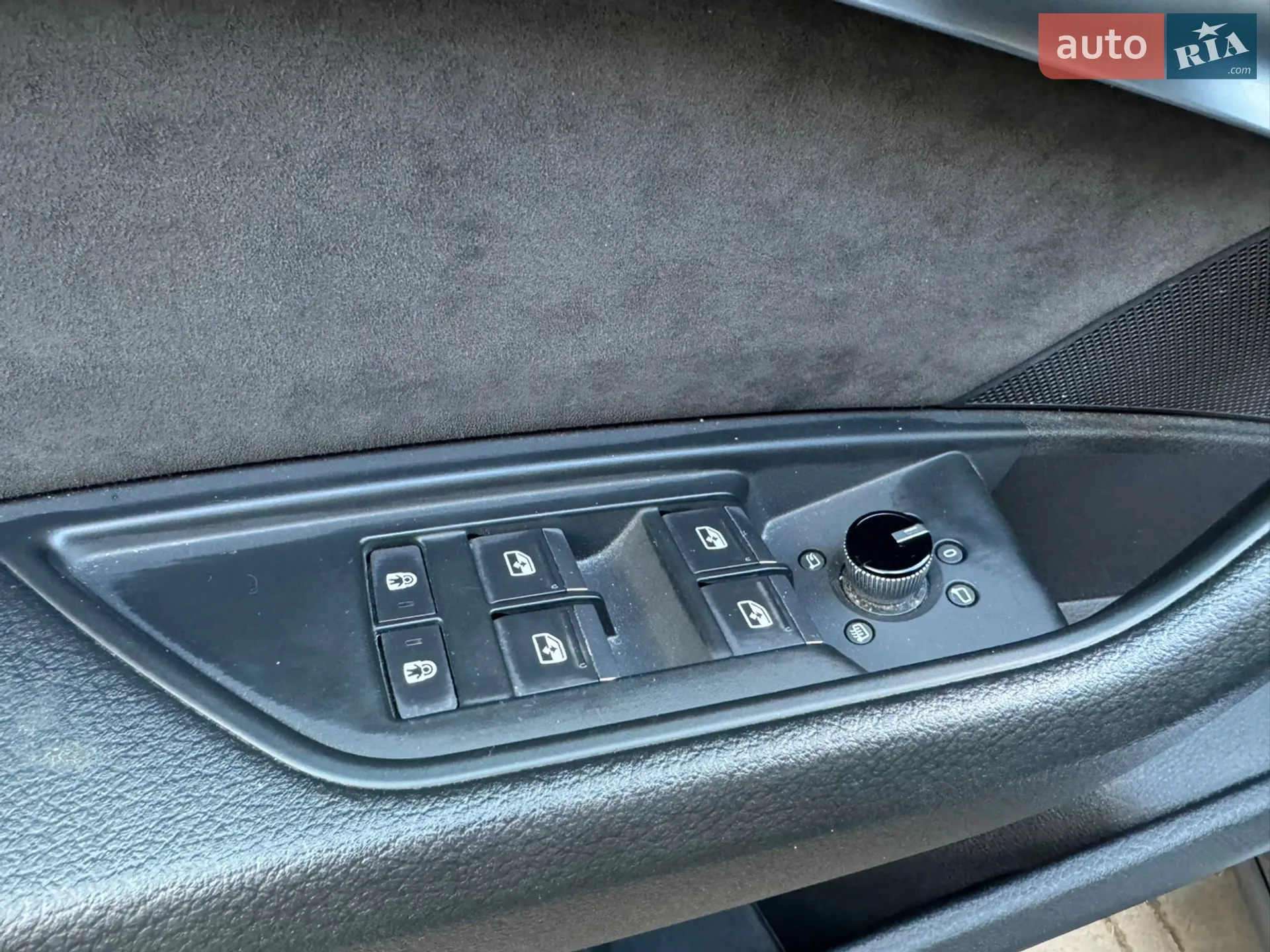 2020 Audi e-tron Sportback - мініатюра 47
