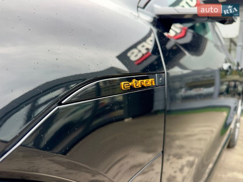 Внедорожник / Кроссовер Audi e-tron Sportback 2022 в Киеве