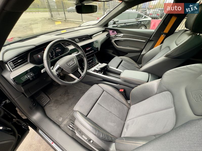 Внедорожник / Кроссовер Audi e-tron Sportback 2022 в Киеве
