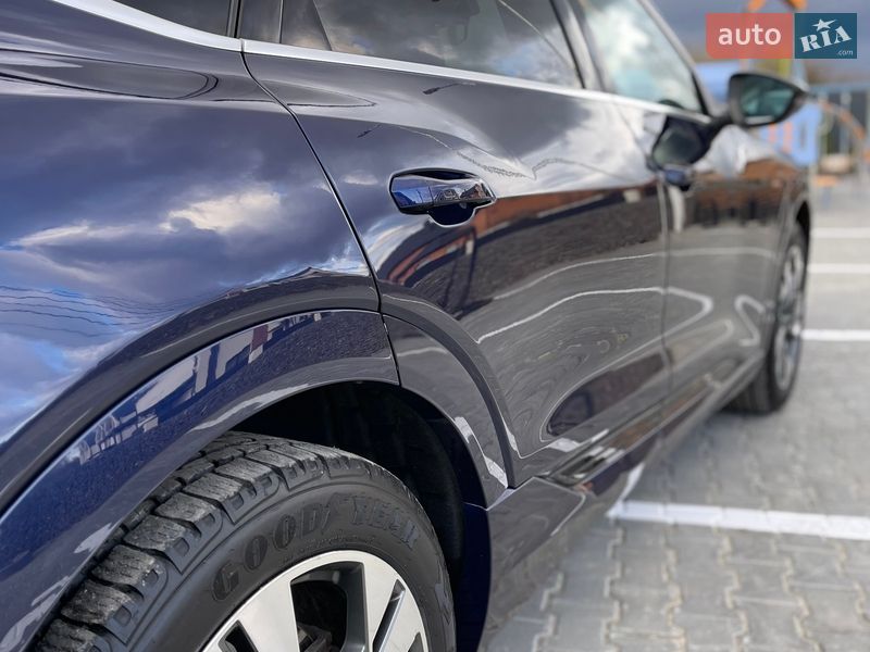 Внедорожник / Кроссовер Audi e-tron Sportback 2021 в Виннице