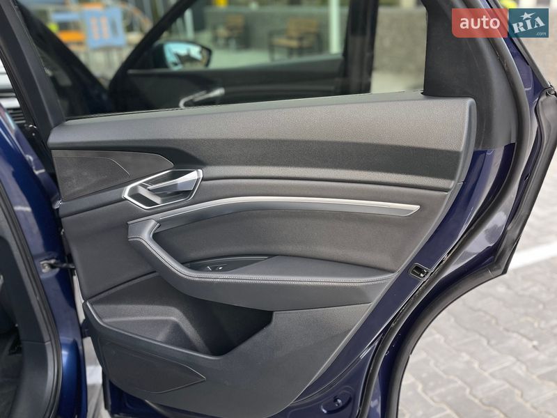 Внедорожник / Кроссовер Audi e-tron Sportback 2021 в Виннице