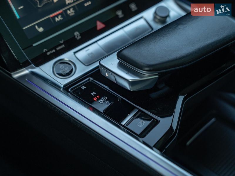 Внедорожник / Кроссовер Audi e-tron Sportback 2020 в Черновцах