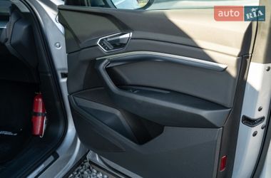 Внедорожник / Кроссовер Audi e-tron Sportback 2020 в Черновцах