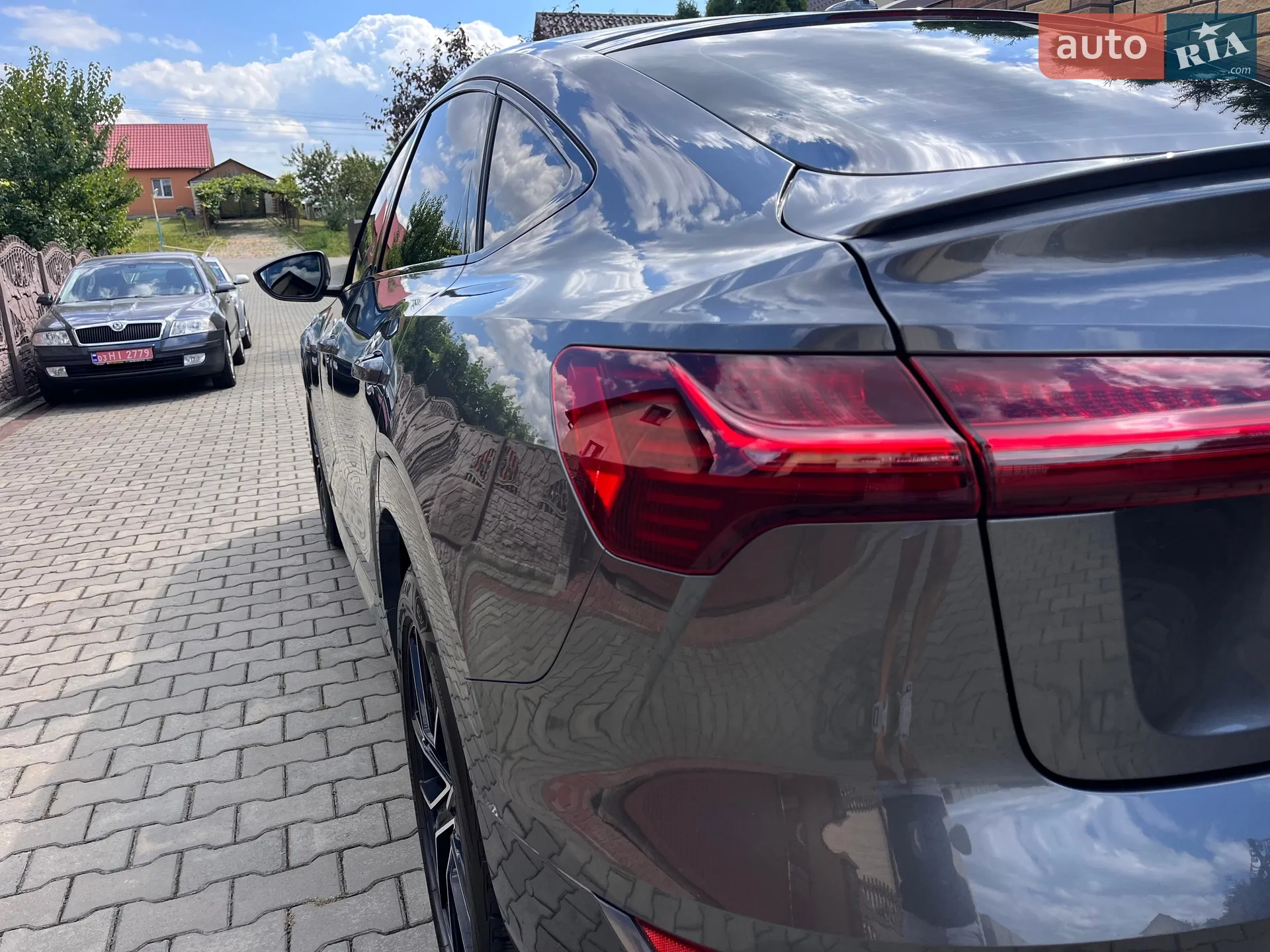 2020 Audi e-tron Sportback - мініатюра 9