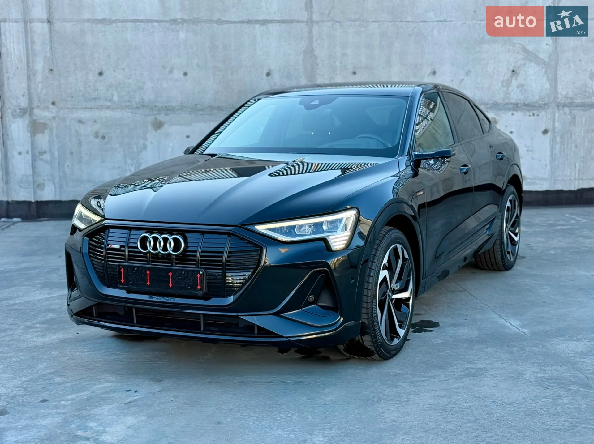 2021 Audi e-tron Sportback - мініатюра 2
