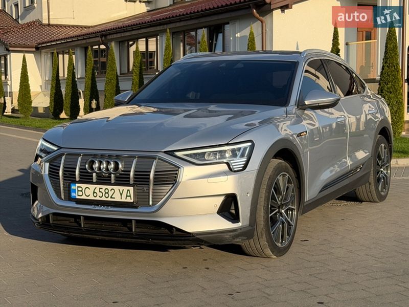 Внедорожник / Кроссовер Audi e-tron Sportback 2020 в Львове