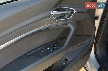 Внедорожник / Кроссовер Audi e-tron Sportback 2020 в Львове