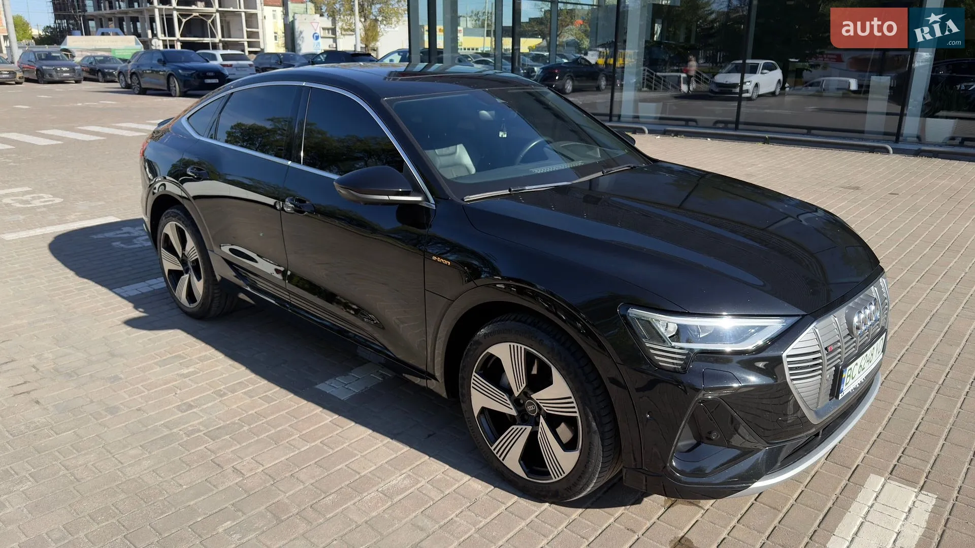 2020 Audi e-tron Sportback - мініатюра 11